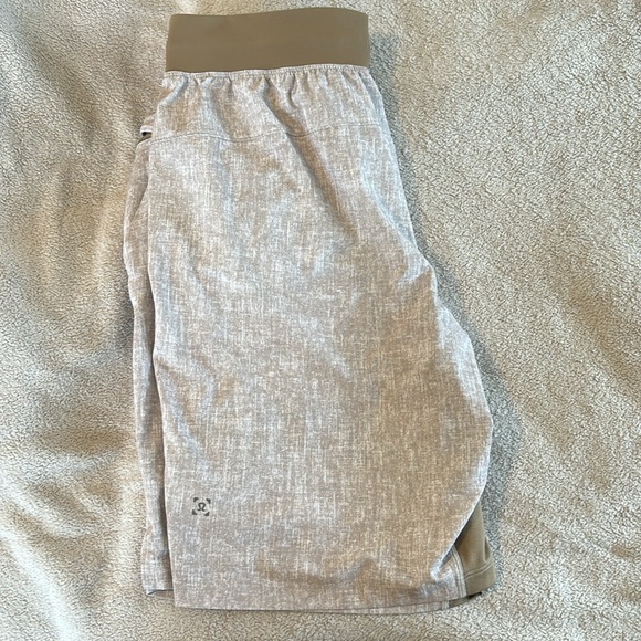 Lululemon liner less running shorts - Picture 3 of 5